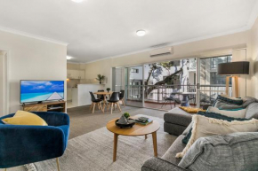 Large and Airy Unit in Quiet Riverside Suburb, Brisbane